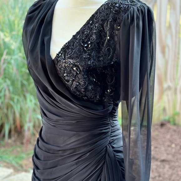 Tadashi Shoji Dresses & Skirts - Vintage Dress 1980s Tadashi Saks Fifth Ave size 6 Vintage Cocktail